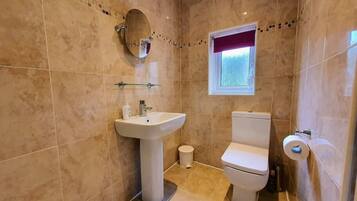 Articles de toilette gratuits, sèche-cheveux