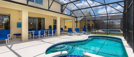 House, 6 Bedrooms (5.5 Bathrooms) | Private pool