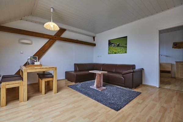 Ferienwohnung Kornkammer - modern eingerichtet für 1-4 Personen-Wohn-/Esszimmer