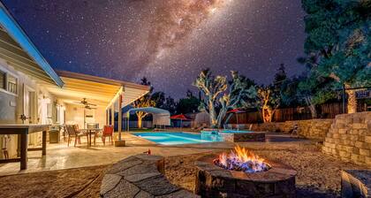 25% Off 7-Night Stay 1/2 Acre Epic Pool and Spa 2 King Beds Bunk with 2 Queens