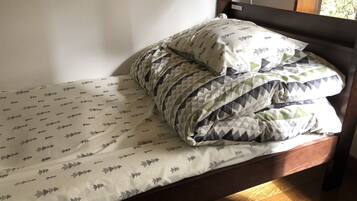 Zimmer (Private) | 1 Schlafzimmer, Daunenbettdecken, kostenloses WLAN, Bettwäsche