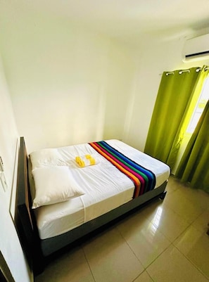 2 bedrooms, iron/ironing board, free WiFi, bed sheets - Mountain view villa (Muñoz, Puerto plata)