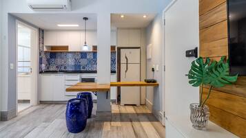 Fridge, microwave, coffee/tea maker, toaster