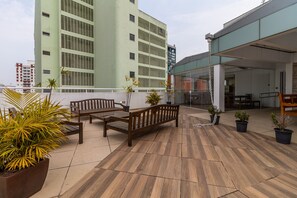 Outdoor dining - AV203 - Beautiful Studio in Avanhandava Street (São Paulo)