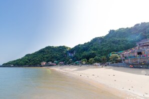 Beach/ocean view