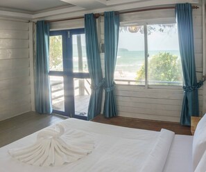 Deluxe Bungalow Double Sea View | Wifi gratis y ropa de cama