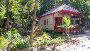 Family Bungalow Triple Garden View | View from room