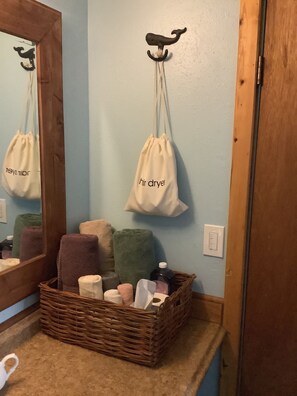 Basic Room, 2 Queen Beds (Unit 8 no pets allowed) | Premium bedding, pillowtop beds, individually decorated