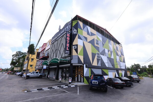 Exterior - Assalam Hotel (Kota Bharu)