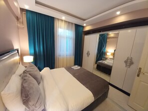 免费 WiFi、床单