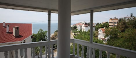 Habitación Deluxe, vista al mar | Terraza o patio