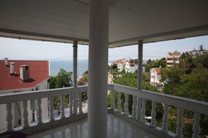 Quarto luxo, vista para o mar | Terraço/pátio