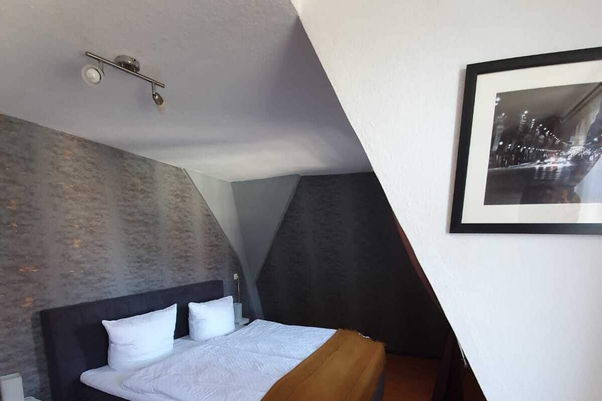 Junior Suite | 1 bedroom, desk, laptop workspace, free WiFi