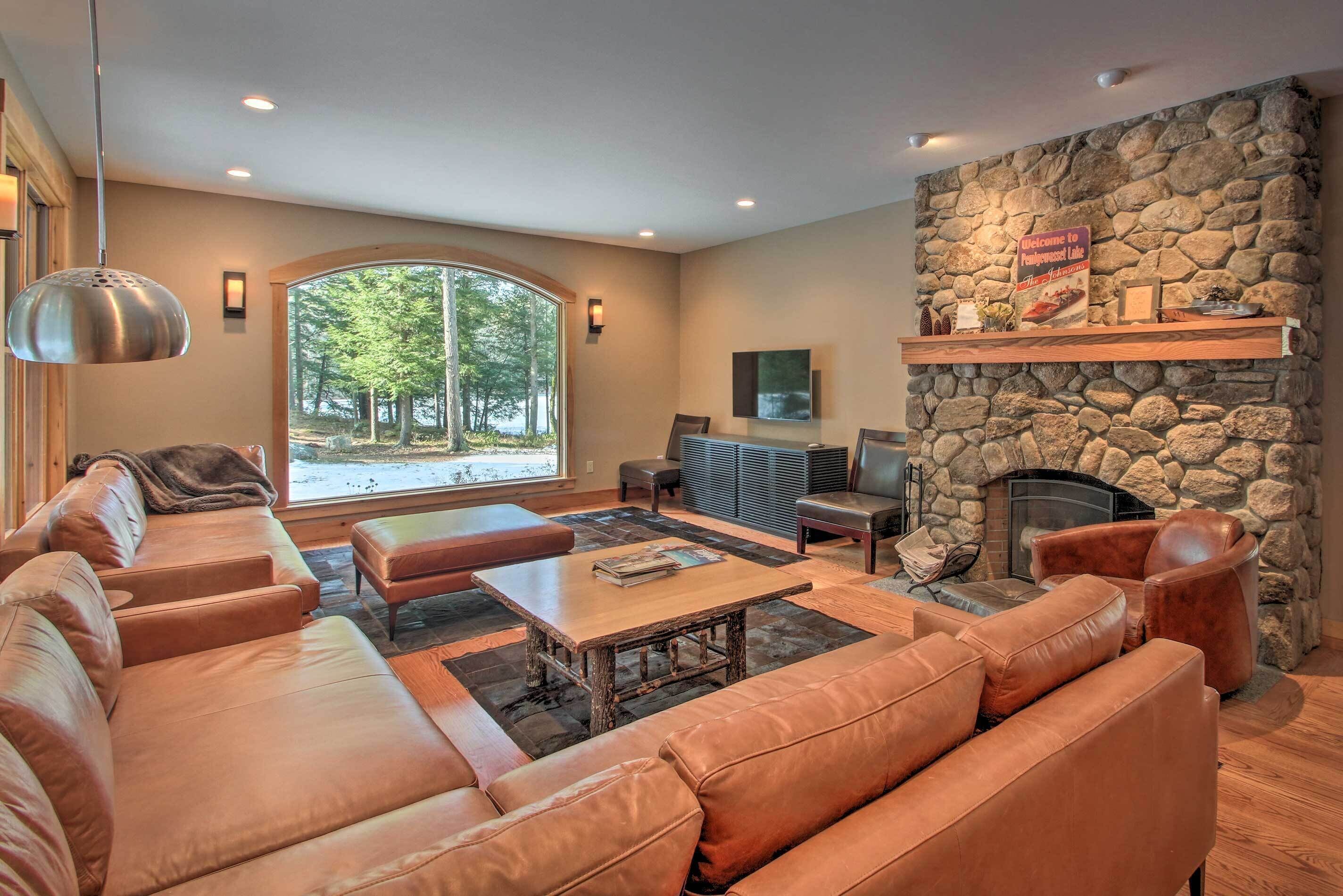 Quiet & Serene Lakefront Hideaway w/ Beach & Dock!