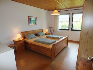 3 habitaciones, cuna de viaje y wifi 