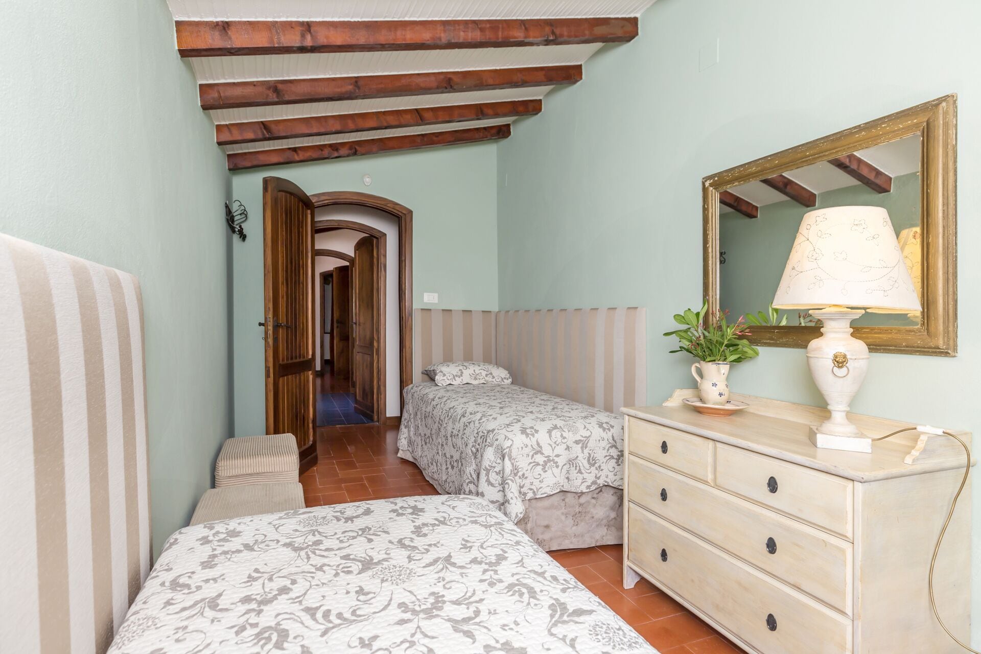 3 Schlafzimmer, Zimmersafe, Bügeleisen/Bügelbrett, Reisekinderbett