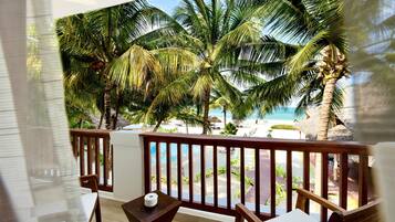 Deluxe Room, Ocean View | Terrace/patio