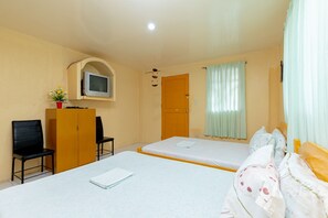 Room - RR Lodging House (Santa Fe)