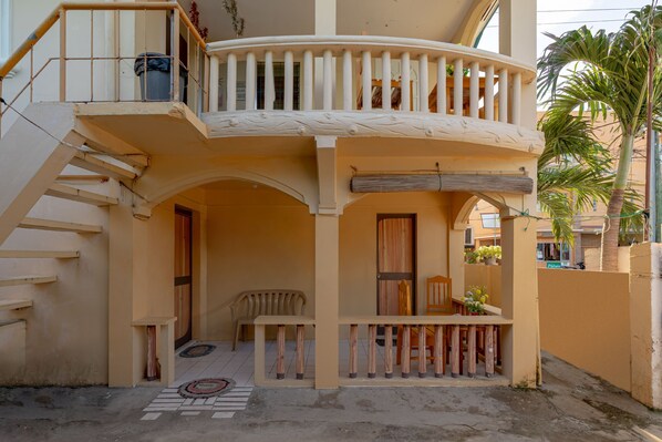 Entrada de la propiedad