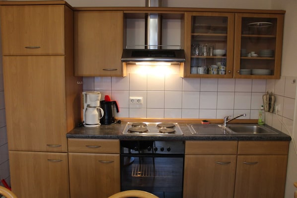 Fridge, microwave, oven