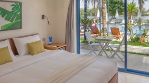 Deluxe Double Room Pool View | Hypo-allergenic bedding, minibar, in-room safe, free WiFi - The B Resort (Kampot)