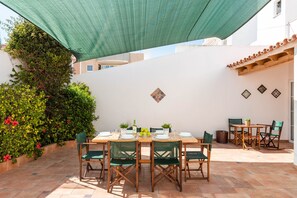 Outdoor dining - Ca Na Bel 4 bedroom house, Ciutadella (Ciutadella de Menorca)