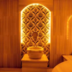 Couples treatment rooms, sauna, Turkish bath, body treatments