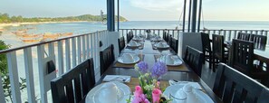 Der serveres morgenmad, frokost og aftensmad