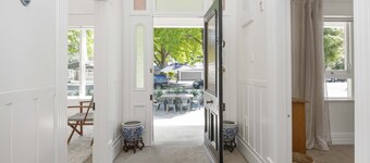 Villa Maitai - Central Nelson Holiday Home