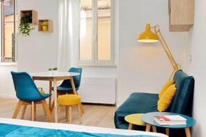 Televisión de pantalla plana