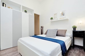 3 habitaciones, tabla de planchar con plancha y wifi gratis 