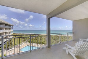 Property grounds - Oceanfront Paradise!  Private Beach + Golf, Tennis, Pickleball, Hot Tubs Access (Stuart)