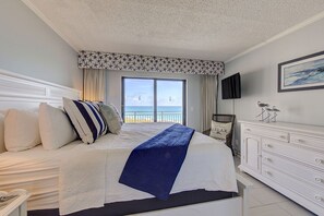 2 bedrooms, iron/ironing board, WiFi, bed sheets - Oceanfront Paradise!  Private Beach + Golf, Tennis, Pickleball, Hot Tubs Access (Stuart)
