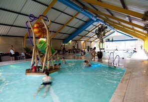 Innenpool, beheizter Pool