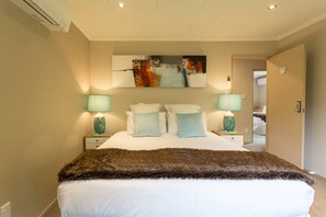 3 dormitorios, tabla de planchar con plancha, wifi y ropa de cama