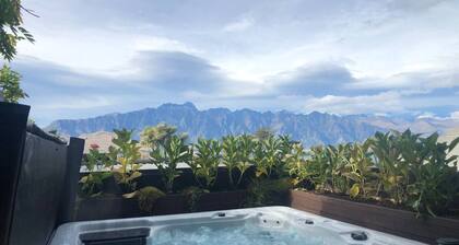 Spacious Lake View Townhouse Unbelievable SPA