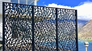 Unclassified image, 2 of 35, button - Lake View Apartment Queenstown Hill (Queenstown)