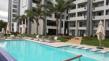 Indoor pool, outdoor pool