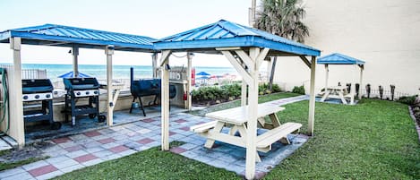 BBQ/picnic area