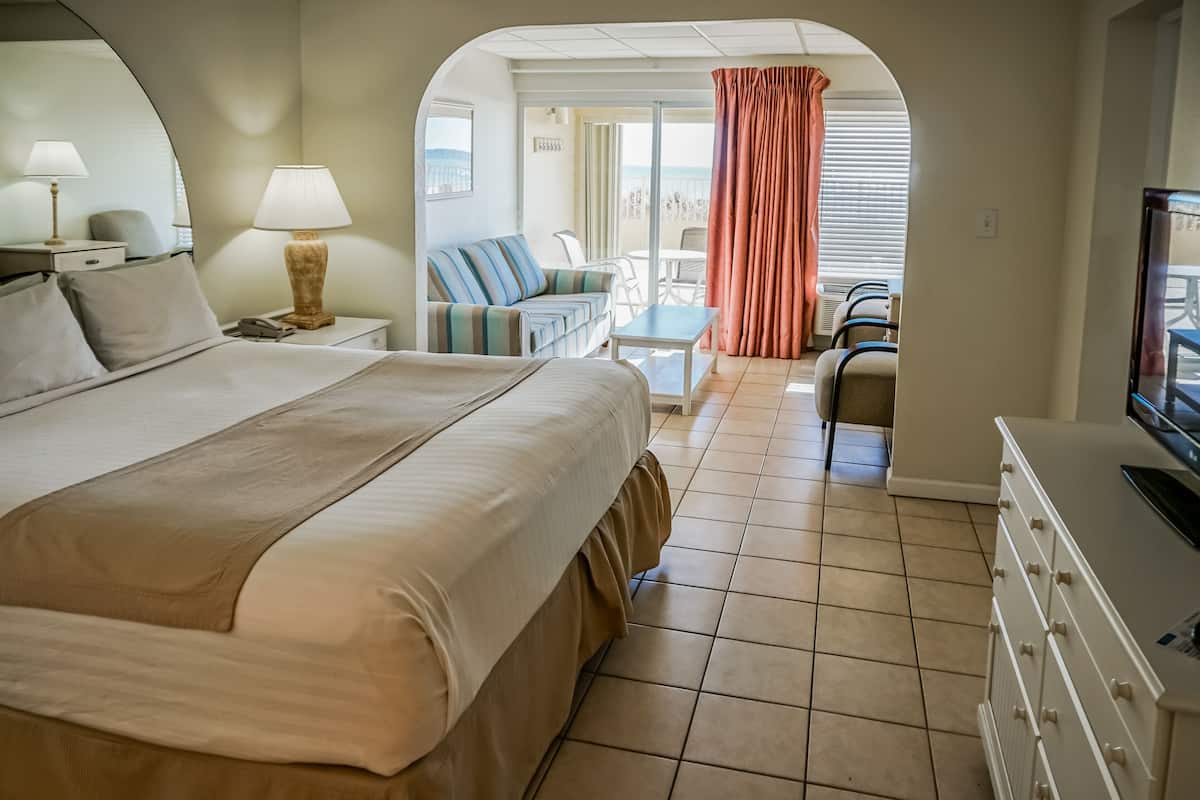 Condo, 1 Bedroom, Oceanfront | Blackout curtains, iron/ironing board, free WiFi, bed sheets