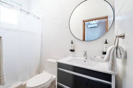 La Mona Loiza Apartments Complex - Image 7