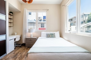 3 Bedroom Apartment | Vistas desde la habitación