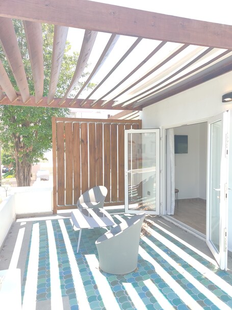 La Mona Loiza Apartments Complex - Image 2