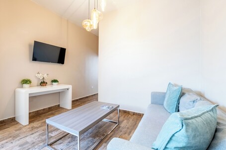 La Mona Loiza Apartments Complex - Image 31