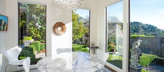 Sophisticated Artist's Retreat