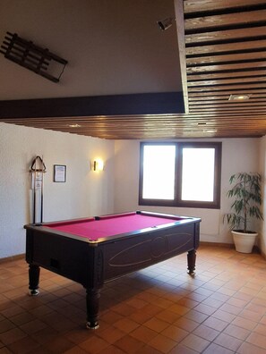 Spielezimmer