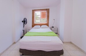 3 室のベッドルーム、WiFi