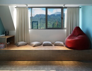 Habitación cuádruple familiar | Minibar, sistema de insonorización, wifi gratis y ropa de cama