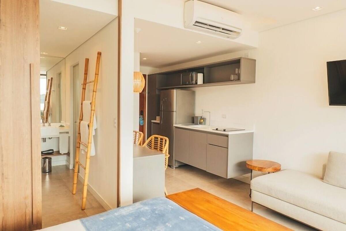 43-inch tv with digital channels