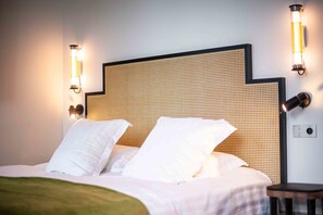 Habitació superior | Roba de llit d'alta qualitat, minibar i caixa forta a l'habitació 